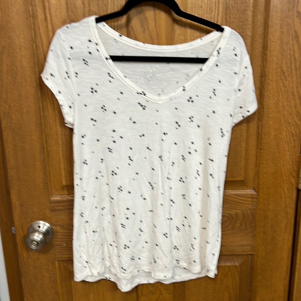 Medium short sleeved top